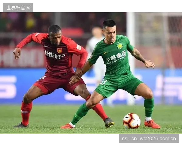 边路进攻依赖症严重且效率低下，战术单一性恐难在世界杯奏效。